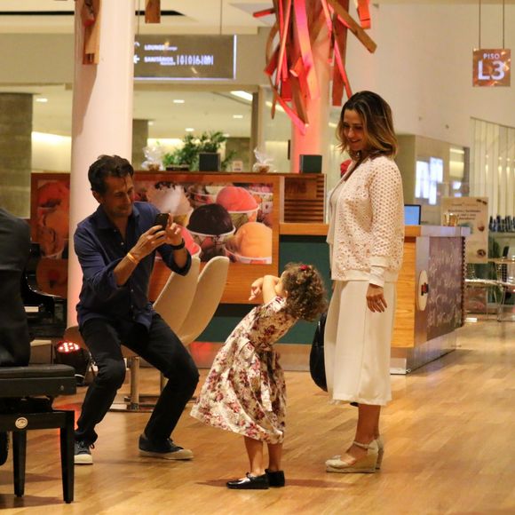 Minna tem 3 anos e é filha de Guilhermina Guinle e Leonardo Antonelli