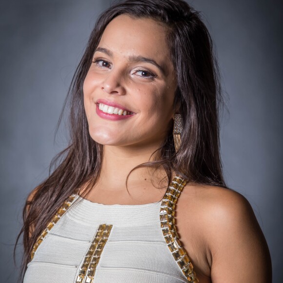 A ex-BBB Emilly descartou posar para um ensaio sensual após o 'BBB17'