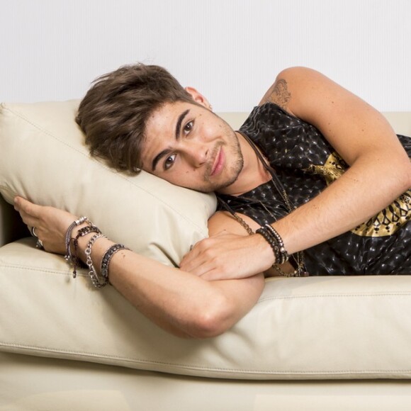 Rafael Vitti prentede voltar à faculdade de interpretação na UNIRio após o fim da novela 'Rock Story'