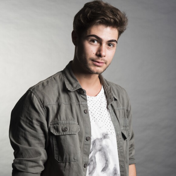 Para Rafael Vitti, não é preciso dar nomes aos relacionamentos: 'Eu tenho um pensamento muito aberto em relação a essas coisas. Acredito em relações sem rótulo'