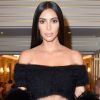'Desde que fomos flagrados há 3 dias no México pelos paparazzi, vamos mostrar tudo da nossa vida no Snapchat', acrescentou Kim Kardashian