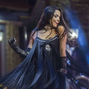 'Ela me perguntou quem eram Bia e Laura e eu disse que eram duas gêmeas que estavam nos esperando para virarmos quadrigêmeas, que eram amigas que fiz quando saí da casa. Fomos a festa, Emilly as adorou', contou Mayla