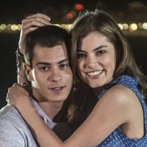 Em seu primeiro papel na TV Globo, Bruna Hamú interpretou Bianca, em 'Malhação' (2014), e fez par romântico com Arthur Aguiar, o Duca