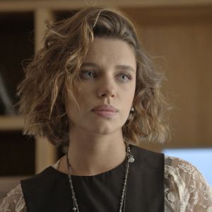 Cibele (Bruna Linzmeyer) gravará vídeo falando sobre falsa gravidez na novela 'A Força do Querer'