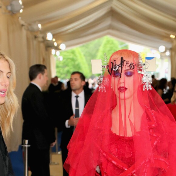 Katy Perry é uma das anfitriãs do baile beneficente para o Metropolitan Museum of Art
