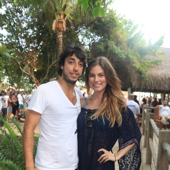 Bruna Hamú aceitou o pedido de casamento de Diego Moregola