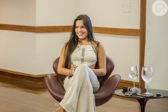 Emilly, campeã do 'BBB17', anunciou que vai se mudar para o Rio de Janeiro: 'Procurando apartamento'