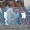 Ricky Martin na sacada do hotel Fasano, em Ipanema, no Rio de Janeiro, nesta segunda-feira, 10 de março de 2014