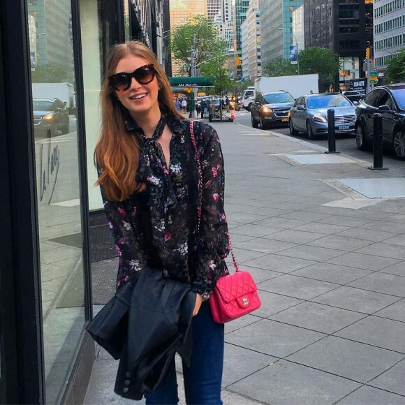 Marina Ruy Barbosa embarcou para Nova York, nos Estados Unidos