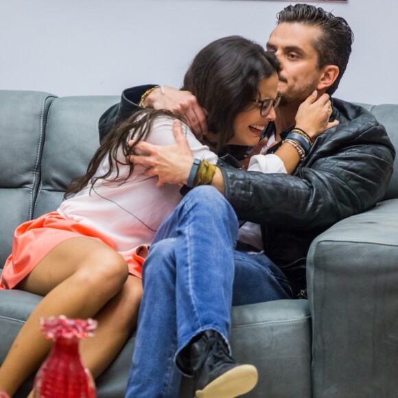Ex-BBB Fani torce por Marcos e Emilly juntos: 'Estão magoados agora'
