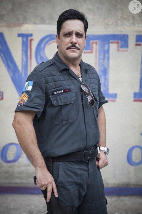 Lúcio Mauro Filho interpretou o policial Bigode em 'Chapa Quente', série com duas temporadas exibidas na Globo em 2015 e 2016