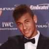 Neymar cantou em vídeo ao homenagear Almir Guineto