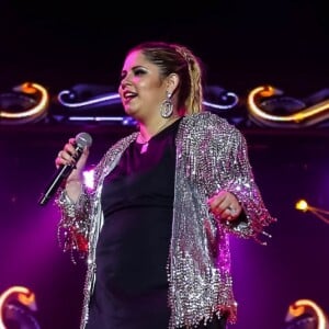 Marília Mendonça negou ter barrado Ivete Sangalo de show no próximo dia 13, em Salvador: 'Sou fã dela'