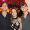 Vinicius e Gabriel Scribel marcaram presença no aniversário de 13 anos de Mel Maia