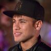 Neymar homenageou Almir Guineto em uma rede social
