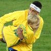 Neymar apareceu em vídeo fazendo cócegas no filho, Davi Lucca