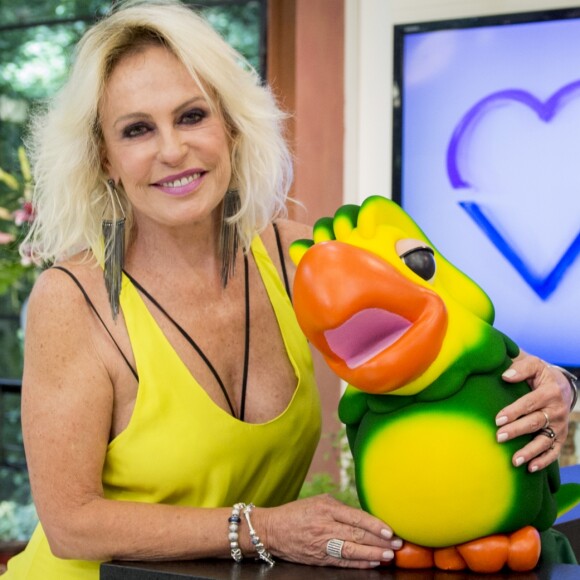 Ana Maria Braga revelou que a mãe foi assaltada após sair de banco