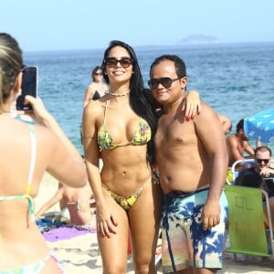 Ex-BBB Mayara está morando no Rio de Janeiro após o reality show