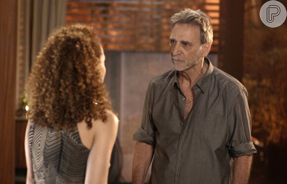 Gordo (Herson Capri) garante para Laila (Laila Garin) que os dois não irão fazer qualquer tipo de acordo, na novela 'Rock Story'