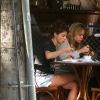 Fernanda Gentil e a namorada, Priscila Montandon, almoçam juntas
