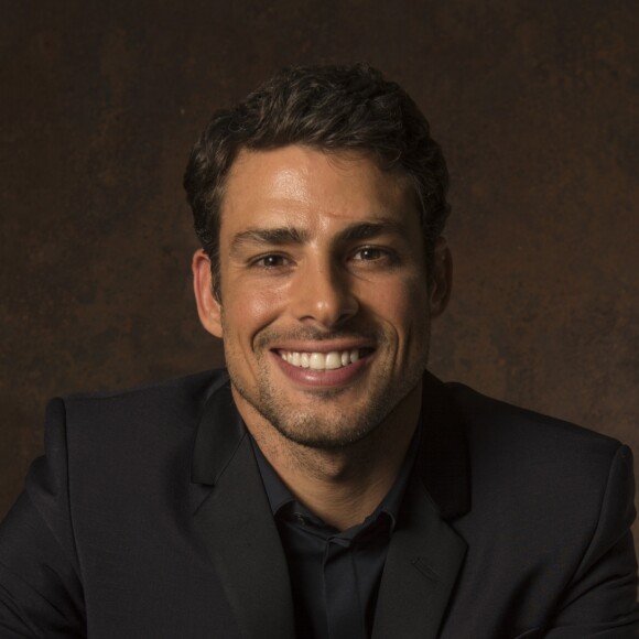 'É belo e talentoso', disse Gabriela Spanic sobre o ator Cauã Reymond