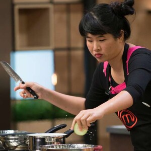 Yuko escapou da eliminação após ser criticada por Paola Carosella no 'MasterChef'