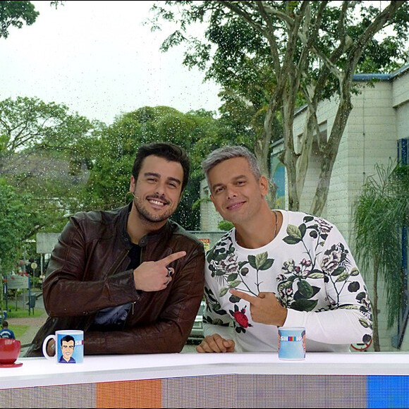 Otaviano Costa corrige Joaquim Lopez duas vezes no 'Vídeo Show': 'Esquece'