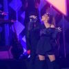 Ariana Grande se apresentou na Manchester Arena nesta segunda-feira (22)
