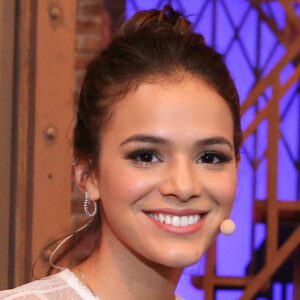 Bruna Marquezine está longe da TV desde o fim da série 'Nada Será Como Antes'