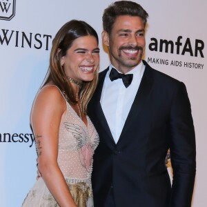 Mariana Goldfarb foi pedida em casamento por Cauã Reymond no Instagram