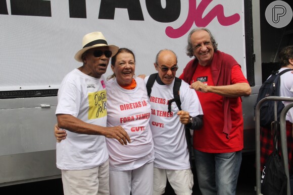 Osmar Prado, Antonio Pitanga e mais artistas marcam presença na manifestação pelas eleições diretas