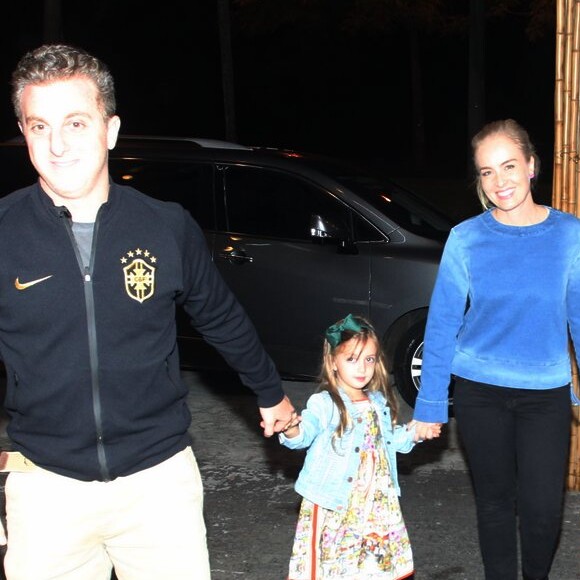 Eva, filha de Luciano Huck e Angélica, foi uma das convidadas da festa de 5 anos de Sofia, filha de Grazi Massafera e Cauã Reymond
