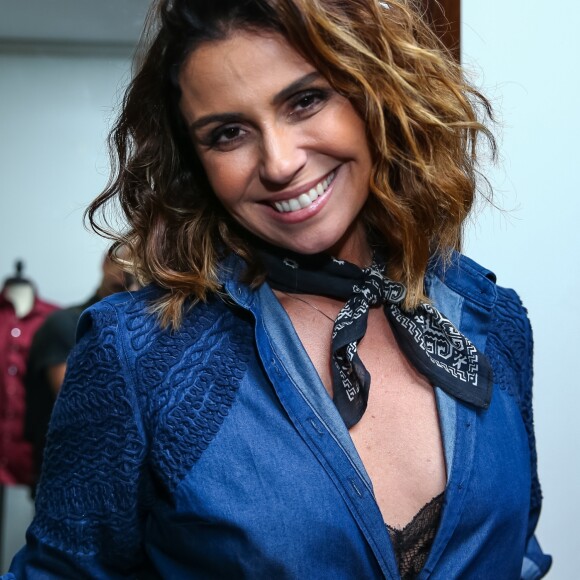 'Tirar a calcinha do bumbum', disparou Giovanna Antonelli