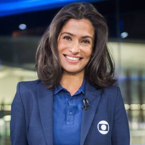 Renata Vasconcellos usa look inusitado durante chamada do 'Jornal Nacional' e agita a web