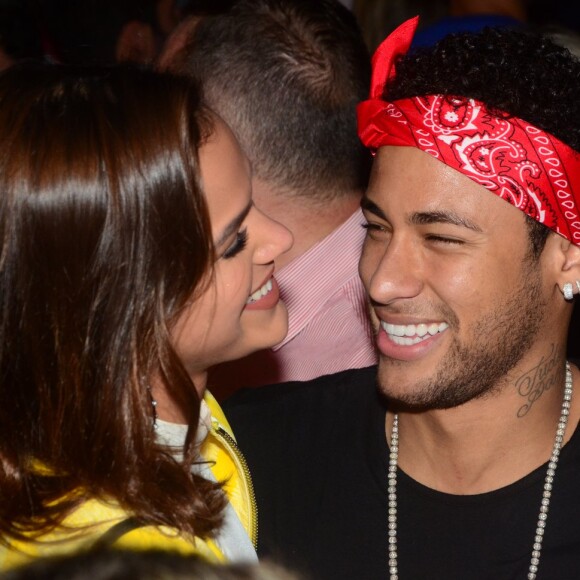 Neymar, namorado de Bruna Marquezine, mora em Barcelona, na Europa, onde a atriz planeja estudar interpretação