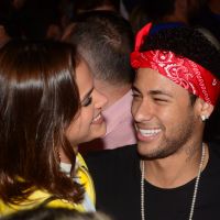 Bruna Marquezine não avisa o namorado, Neymar, sobre cenas quentes:'Não assiste'