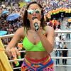 Anitta deixou a barriga à mostra no Bloco das Poderosas, no Rio de Janeiro, em 4 de março de 2017