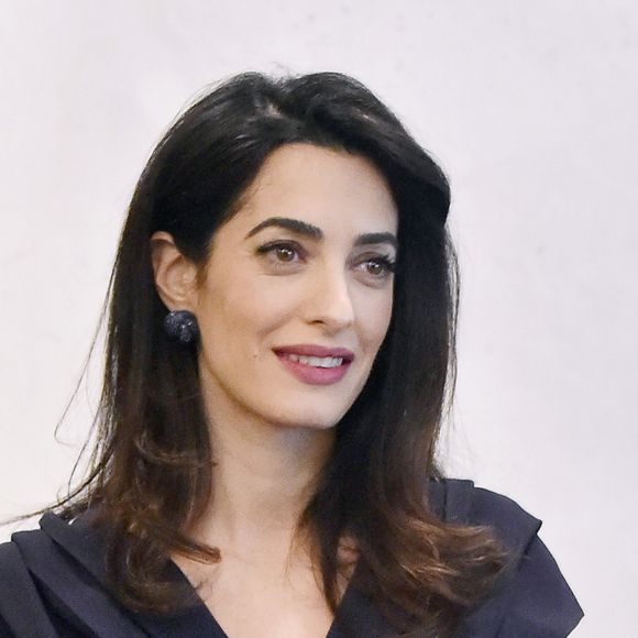 Amal Clooney deu à luz em um hospital renomado de Londres