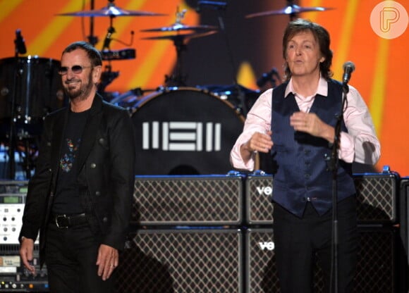 Paul McCartney e Ringo Star, ex-Beatles, cogitaram retomar carreira da banda