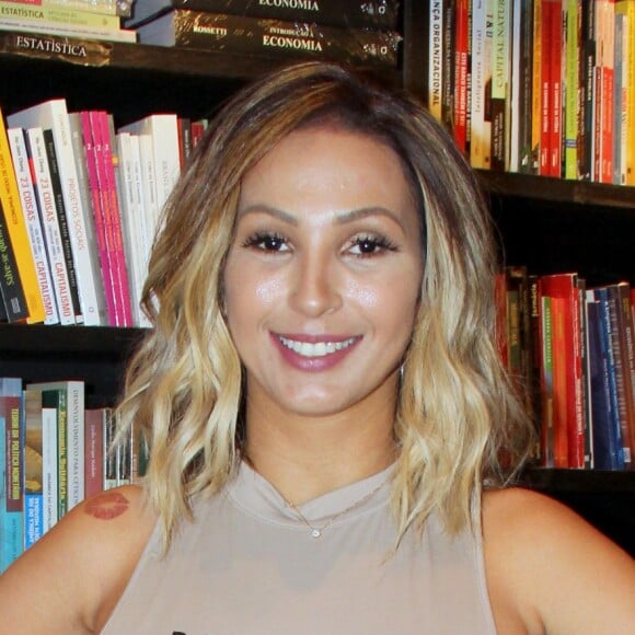 Valesca mantém a amizade com Emilly: 'A gente conversou muito, dei várias dicas para ela, sim'