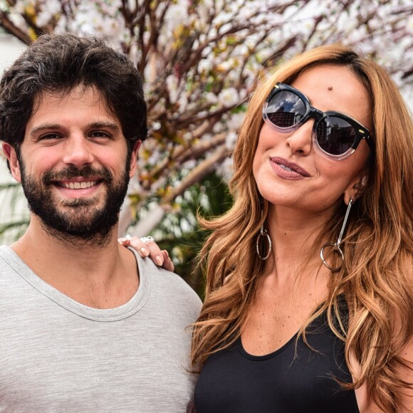 Sabrina Sato pretende adotar filho com Duda Nagle: 'Mais para frente'