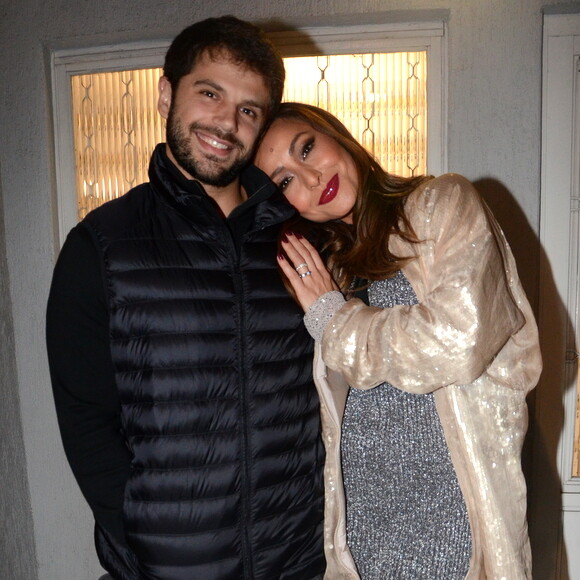 Duda Nagle contou que mora com Sabrina Sato há bastante tempo: 'Na prática, a gente já mora junto desde o início de tudo, por que a gente já conta o início do namoro na primeira vez que a gente se viu, foi uma coisa bem intensa'