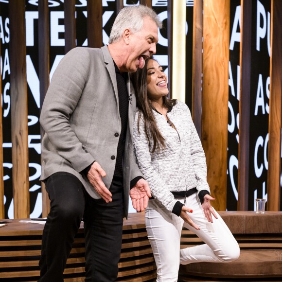 Dani Russo, cantora e Youtuber é considerada a 'rainha da sarrada'