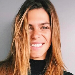 Mariana Goldfarb contou qual mimo prefere ganhar do parceiro, com quem mora junto: 'Se quiser me agradar não vai me dar isso (uma bolsa Chanel de 15 mil reais). Vai me dar um bom vinho que você foi lá e escolheu com todo o carinho. E vamos tomar juntos'