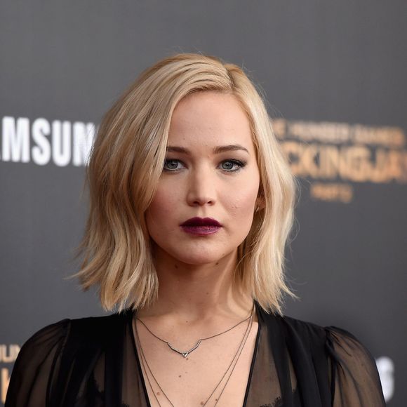 De acordo com o site 'E!', Jennifer Lawrence passa bem