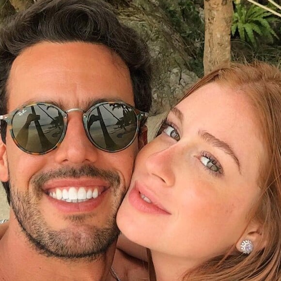 Marina Ruy Barbosa se declarou para o noivo, Xandinho Negrão, no Dia dos Namorados, nesta segunda-feira, 12 de junho de 2017: 'Te amo cada dia'