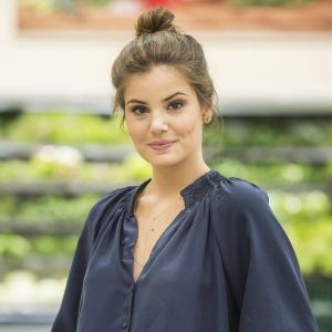 Camila Queiroz minimiza críticas ao sotaque carioca em 'Pega Pega' nesta segunda-feira, dia 12 de junho de 2017