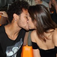 Bruna Marquezine posta vídeo de beijo em Neymar: 'Te amo muito. Hoje e sempre'