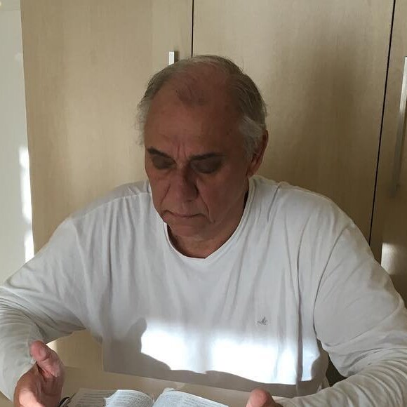 Marcelo Rezende tem feito retiros espirituais nas proximidades de Juiz de Fora, em Minas Gerais