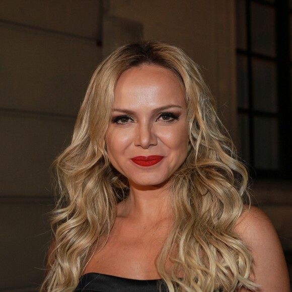 Eliana reclamou do repouso absoluto na segunda gravidez, com post no Instagram nesta terça-feira, 13 de junho de 2017: 'Saudade de sentir o sol'